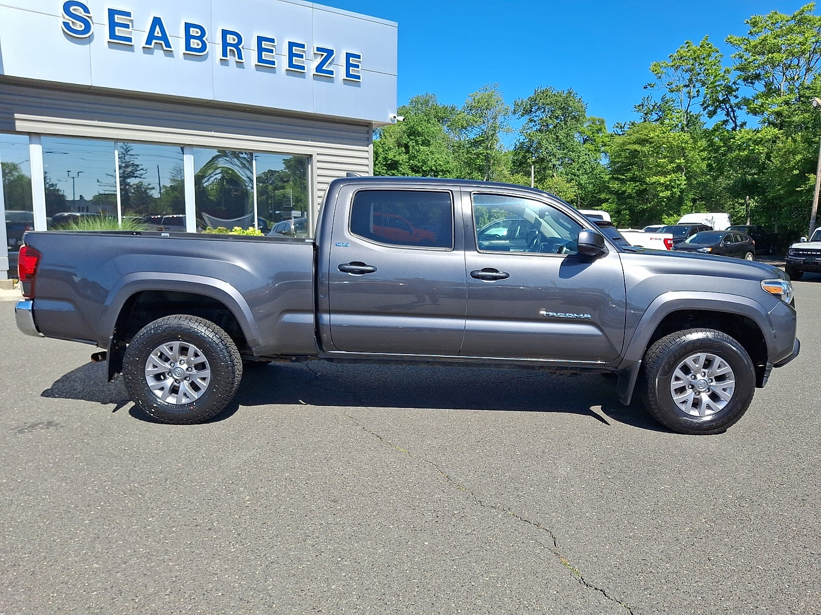 2018 Toyota Tacoma SR5 V6