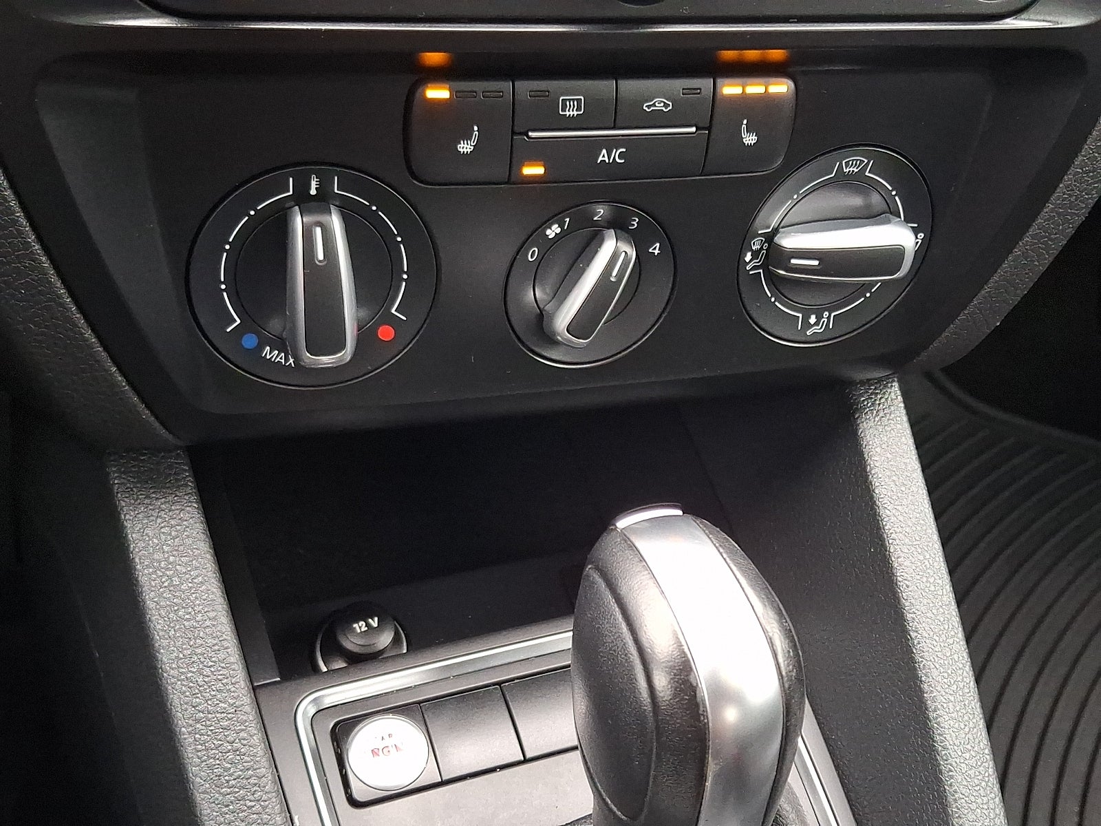 2015 Volkswagen Jetta 1.8T SE