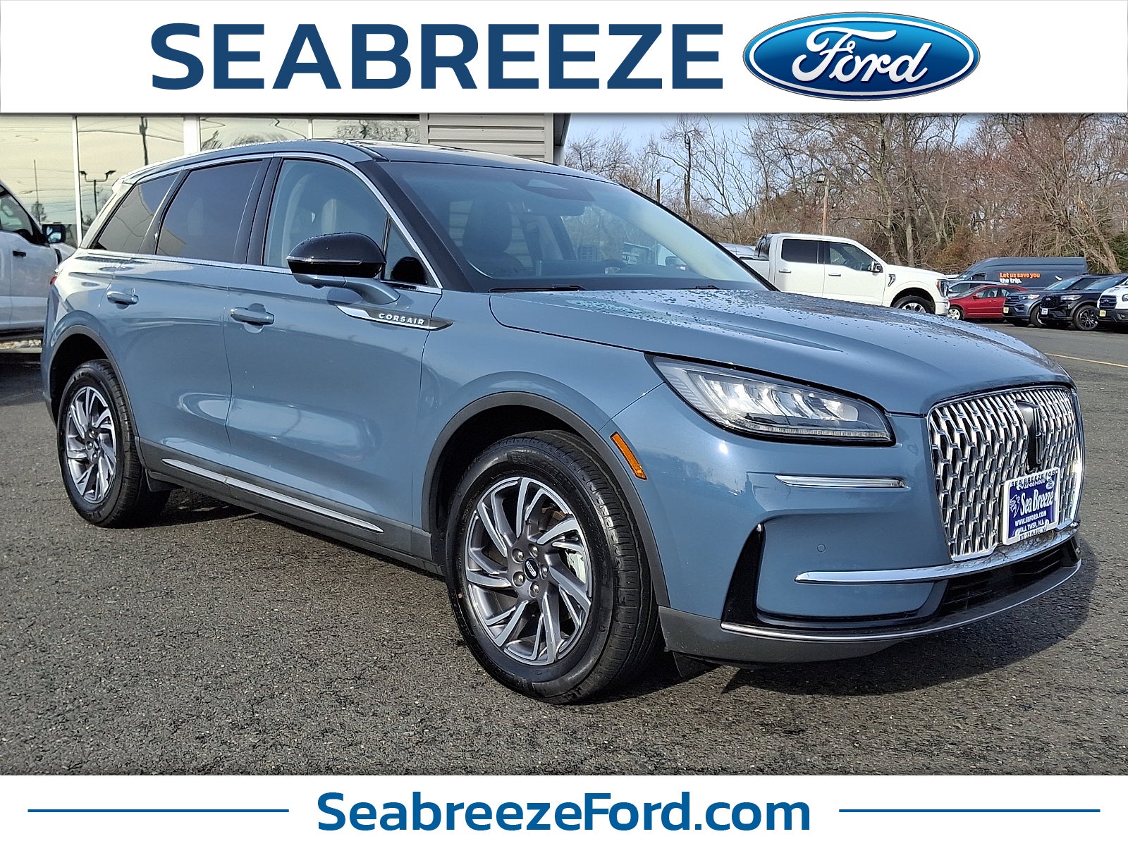 2023 Lincoln Corsair Base