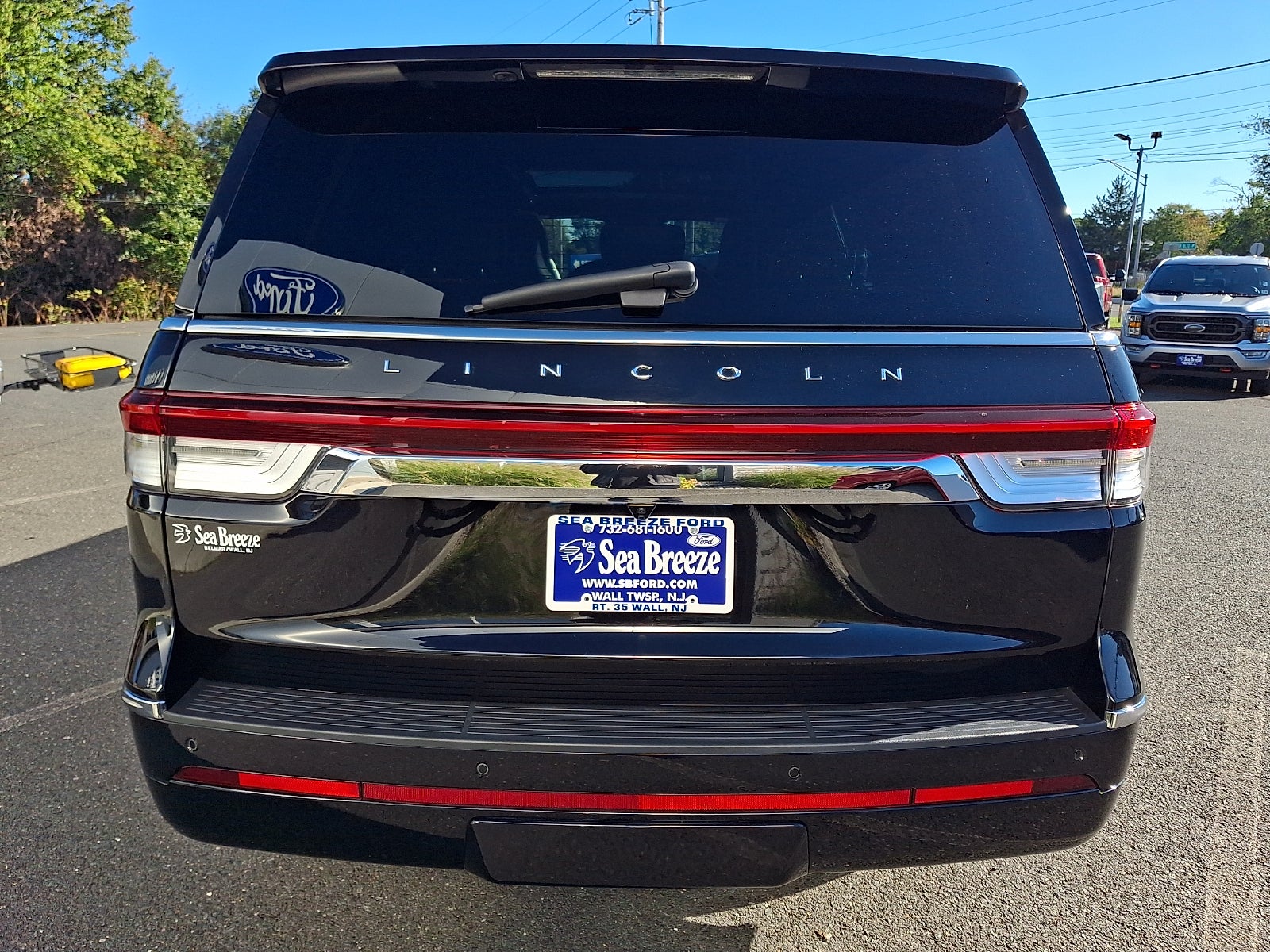 2023 Lincoln Navigator Reserve HEAVY DUTY TOW PKG