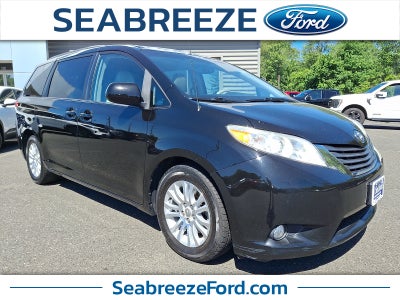 2012 Toyota Sienna XLE V6 7 Passenger Auto Access Seat