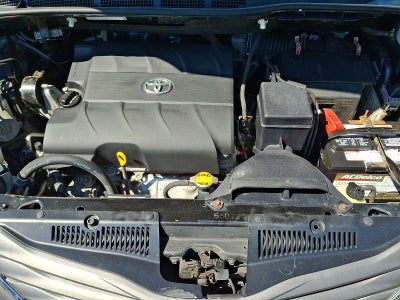 2012 Toyota Sienna XLE V6 7 Passenger Auto Access Seat