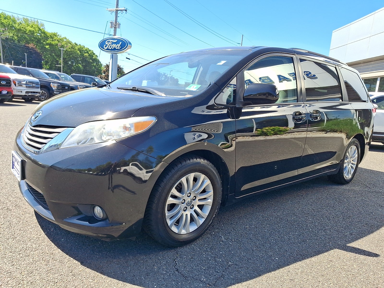 2012 Toyota Sienna XLE V6 7 Passenger Auto Access Seat