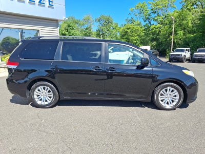 2012 Toyota Sienna XLE V6 7 Passenger Auto Access Seat
