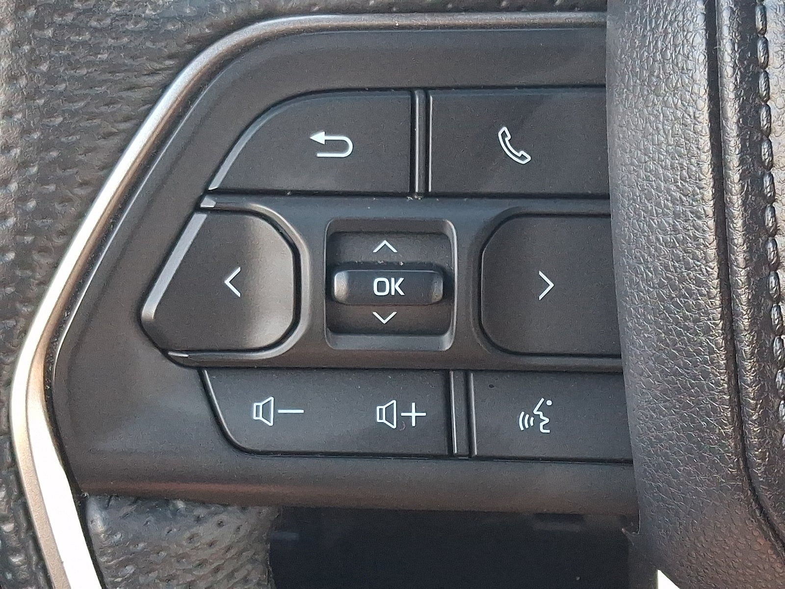 2026 Toyota Tundra Limited CrewMax 6.5' Bed