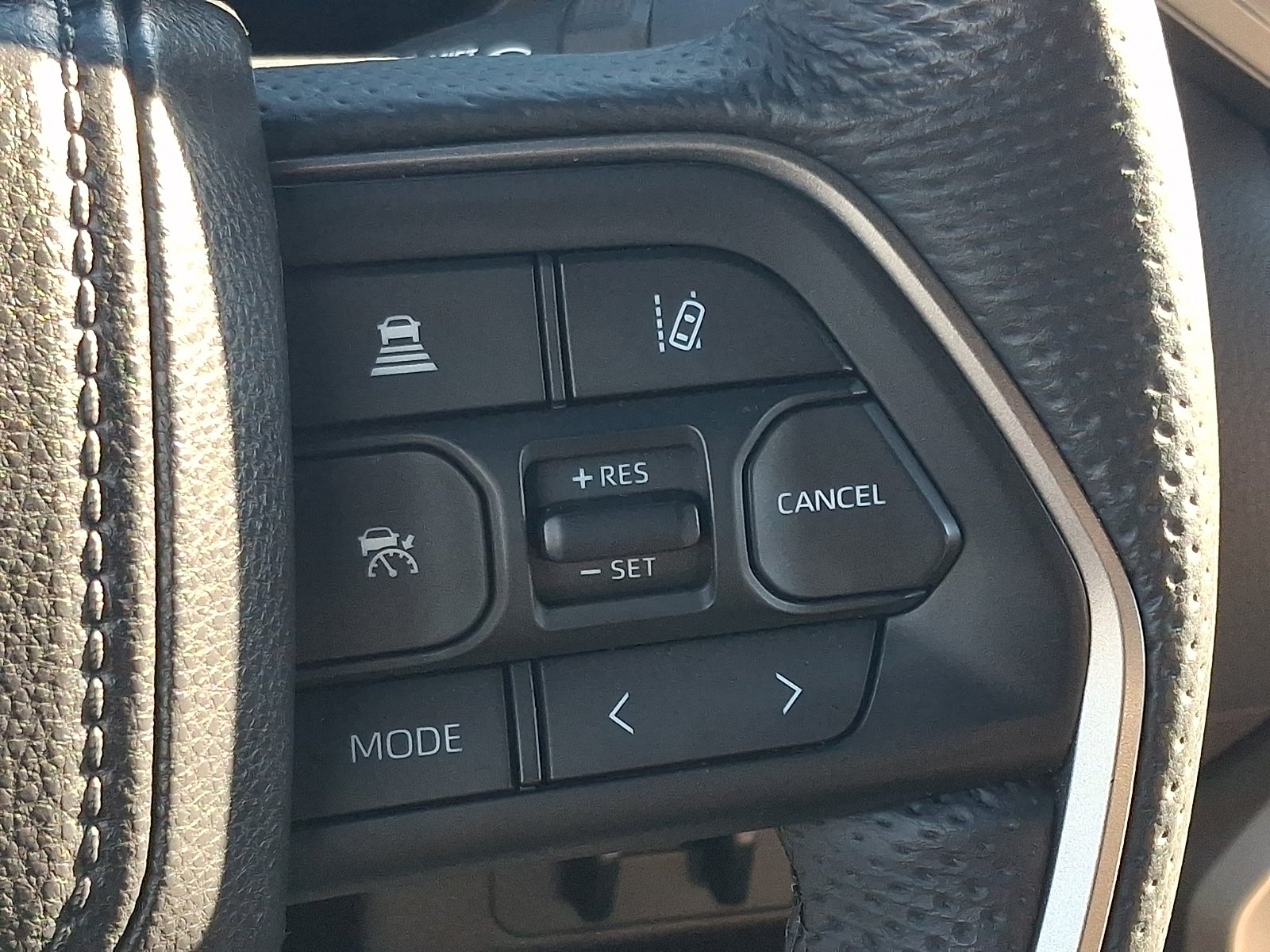 2026 Toyota Tundra Limited CrewMax 6.5' Bed