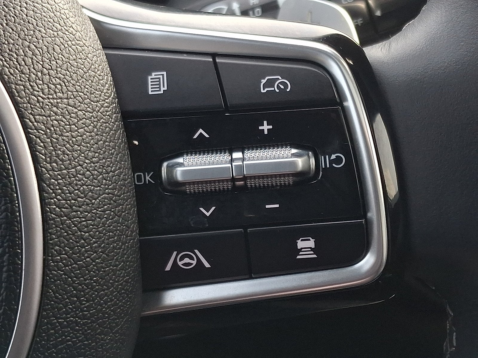 2024 Kia Sorento X-Pro SX Prestige