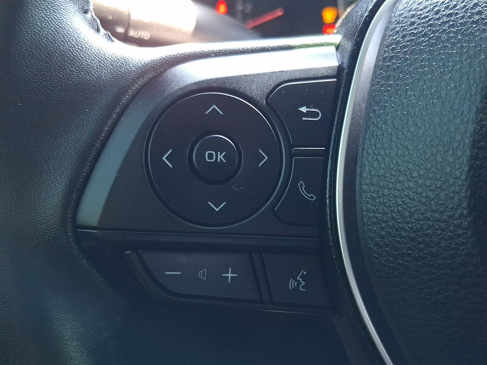 2022 Toyota Corolla Hatchback SE MANUAL