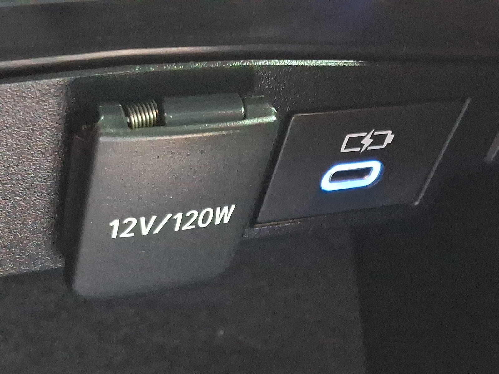 2022 Toyota Corolla Hatchback SE MANUAL