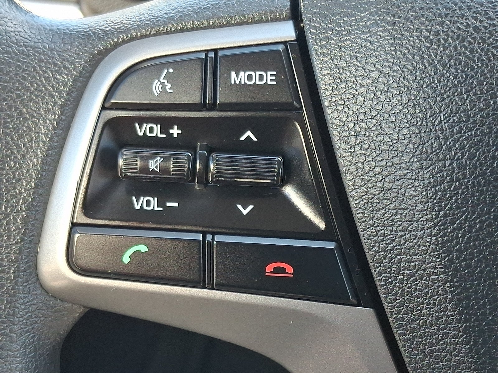 2018 Hyundai Elantra SE PERFECT COMMUTER OR FIRST CAR