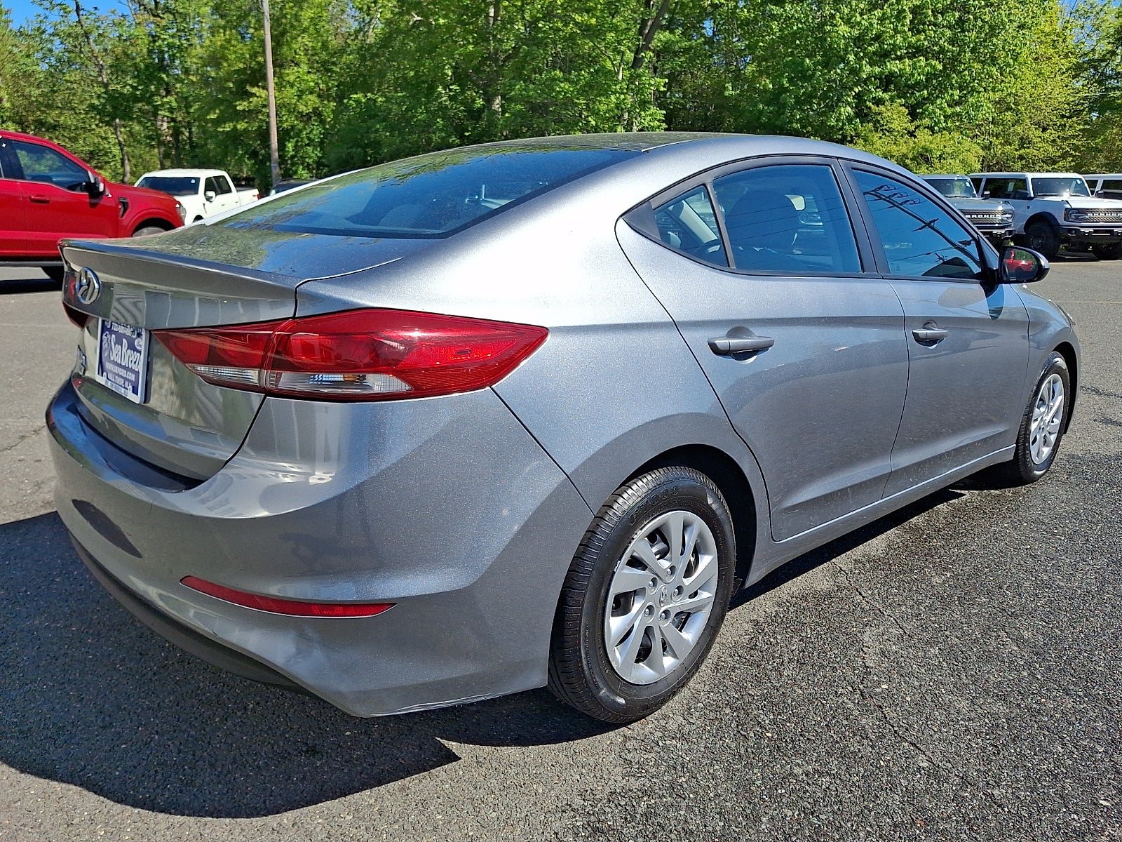 2018 Hyundai Elantra SE PERFECT COMMUTER OR FIRST CAR