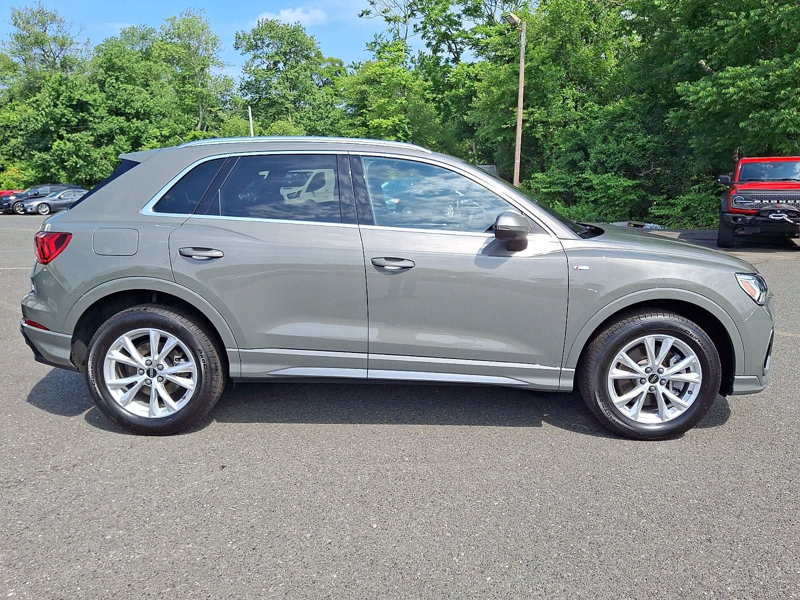 2022 Audi Q3 Premium Plus 45 TFSI S line quattro Tiptronic