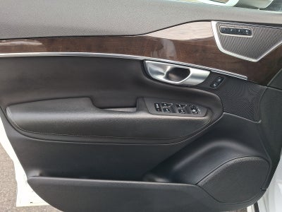 2019 Volvo XC90 T5 Momentum