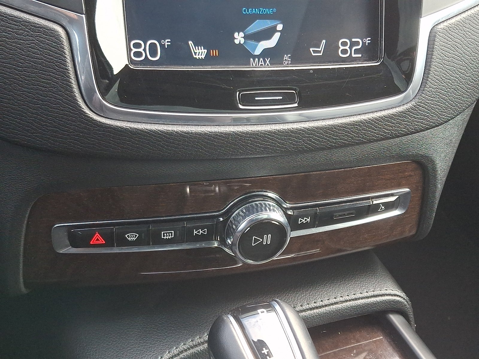 2019 Volvo XC90 T5 Momentum