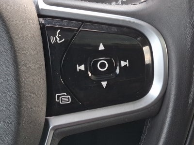 2019 Volvo XC90 T5 Momentum