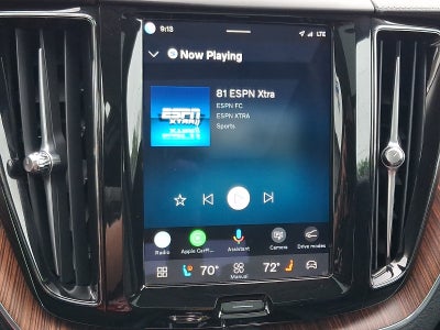 2023 Volvo XC60 B5 Ultimate Dark Theme