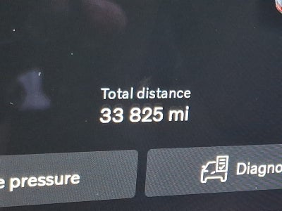 2023 Volvo XC60 B5 Ultimate Dark Theme