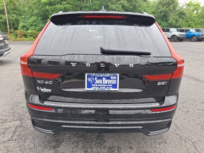 2023 Volvo XC60 B5 Ultimate Dark Theme
