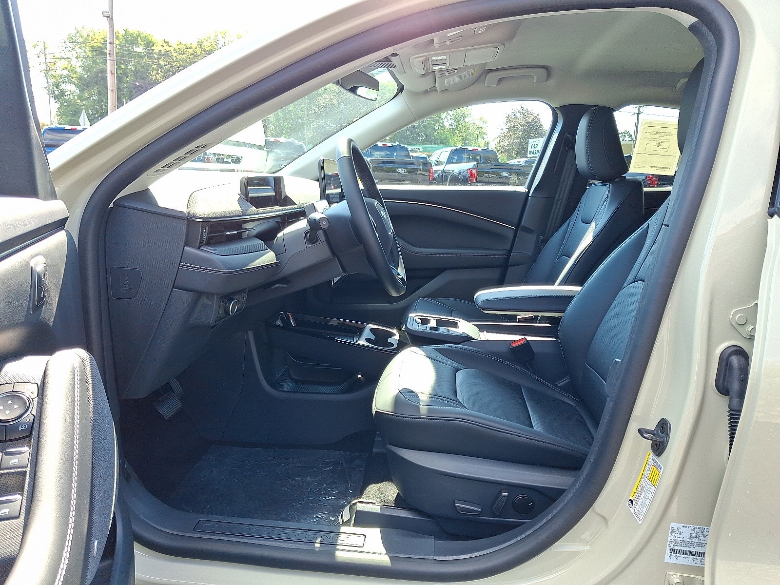 2025 Ford Mustang Mach-E Premium